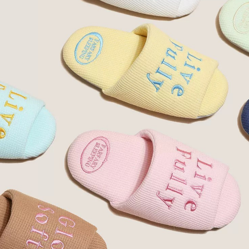 The Macaron Cotton Slippers