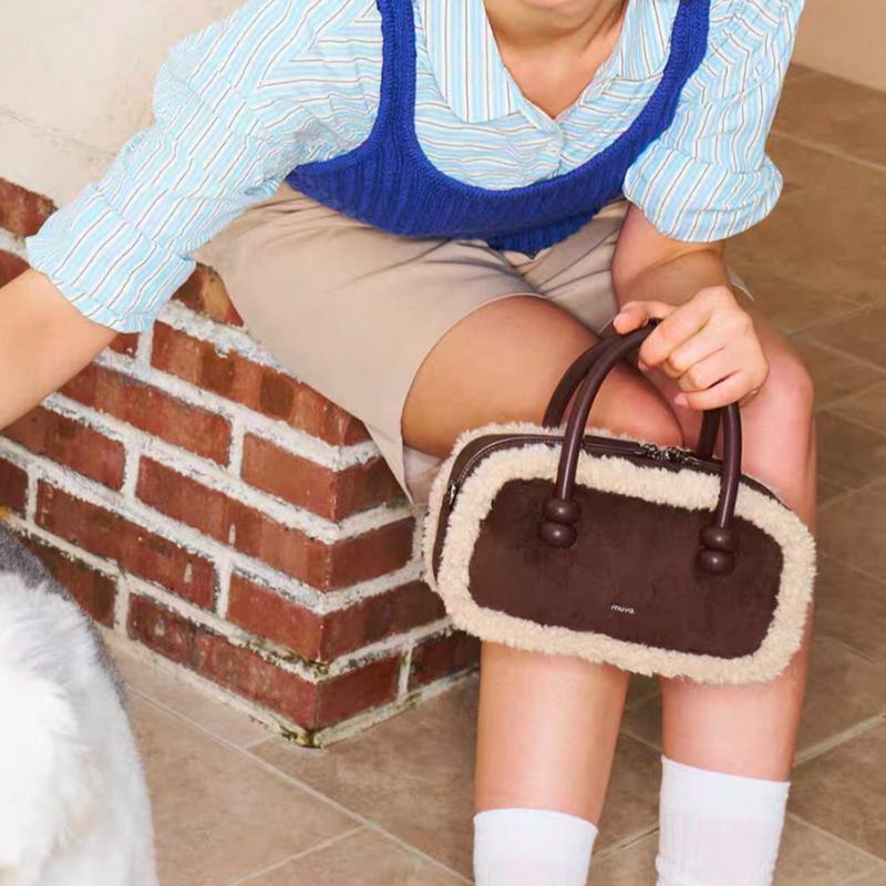 The Lamb Wool  Fluffy Boston Bag