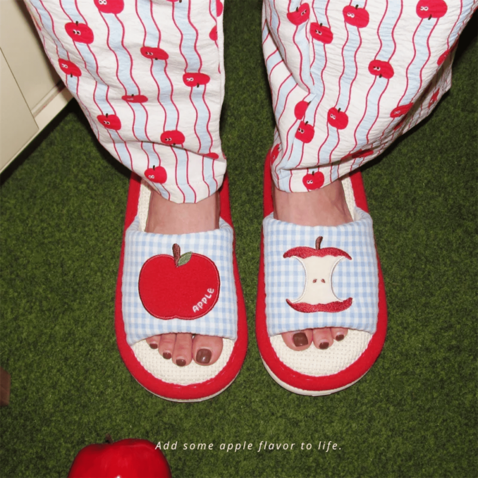 The Apple Bite Slippers